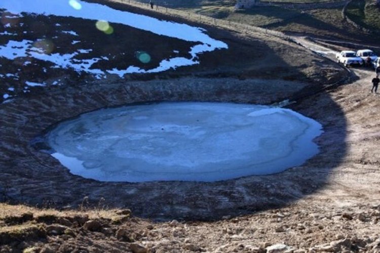 Dipsiz G&ouml;l i&ccedil;in bakanlık harekete ge&ccedil;ti!