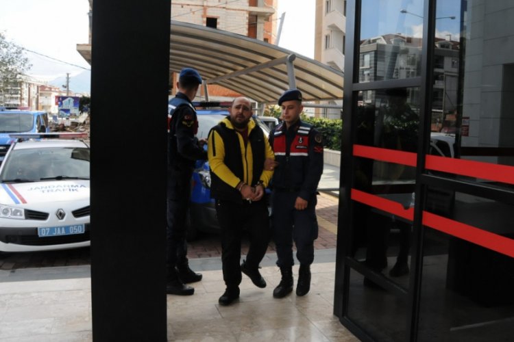 Cezaevi firarisi saklandığı dairede yakalandı