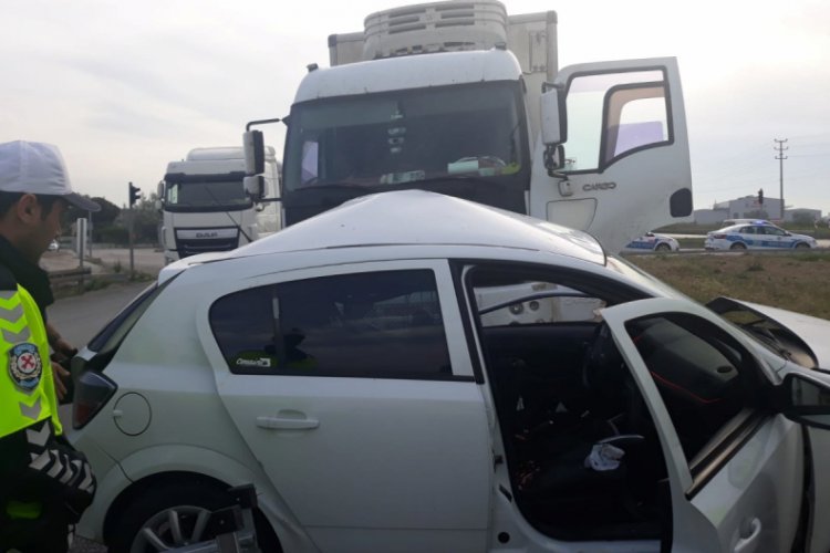 Bursa'da kırmızı ışıkta otomobili bi&ccedil;en kamyon şof&ouml;r&uuml;ne 8 yıl hapis cezası