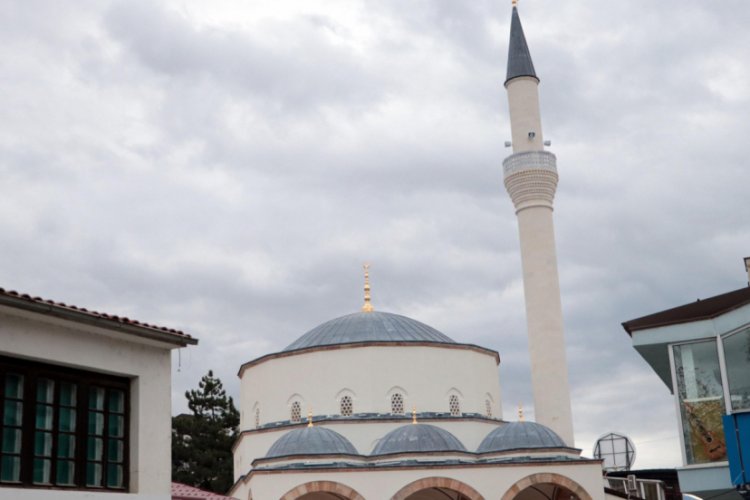 T&uuml;rkiye'nin restore ettirdiği Makedonya'daki cami, t&ouml;renle a&ccedil;ıldı