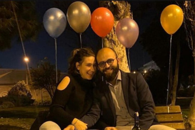 Oyuncu G&ouml;zde &Ccedil;ığacı sevgilisine evlilik teklif etti