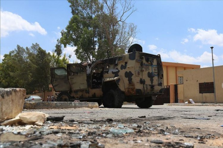 UMH g&uuml;&ccedil;leri Trablus'un g&uuml;neyinde Hafter mevzilerini vurdu