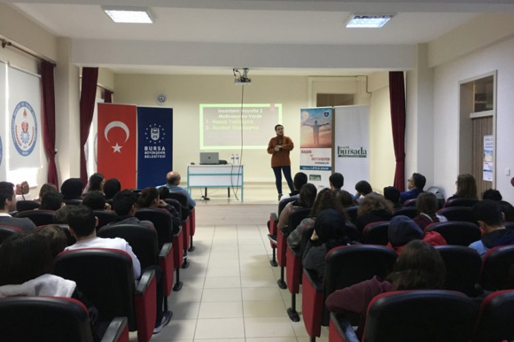 Bursa'da liselilere motivasyon semineri
