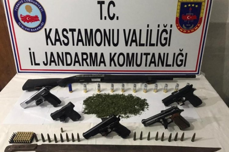 Uyuşturucu operasyonunda 5 kişi tutuklandı