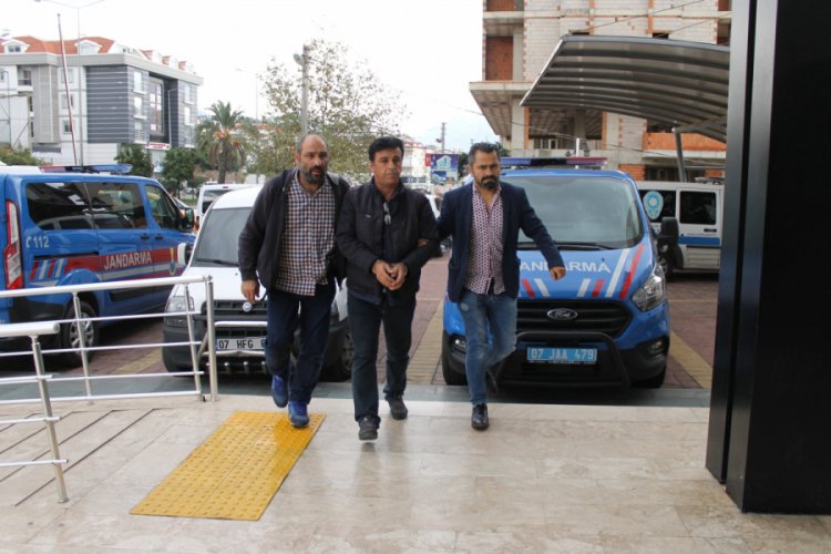Hapis cezasıyla aranan ş&uuml;pheli tedavi g&ouml;rd&uuml;ğ&uuml; hastanede yakalandı