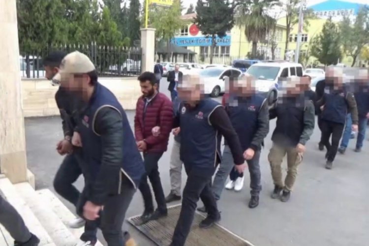 Sosyal medyada ter&ouml;r propagandası yapanlara operasyon: 15 g&ouml;zaltı