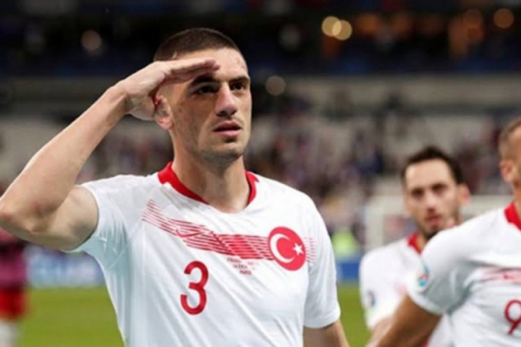 Merih Demiral EURO 2020 Elemeleri en iyi 11'inde