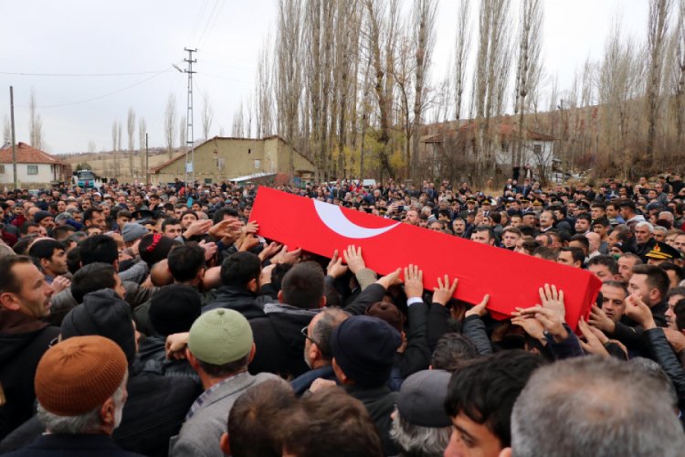 Şehit Astsubay Duymaz, son yolculuğuna uğurlandı