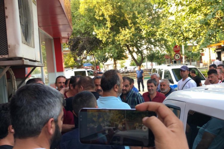 Bursa'da konkordato dolandırıcılığı operasyonu: 35 kişiye g&ouml;zaltı