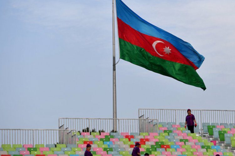 Azerbaycan: Rusya'dan silah almaya hazırız