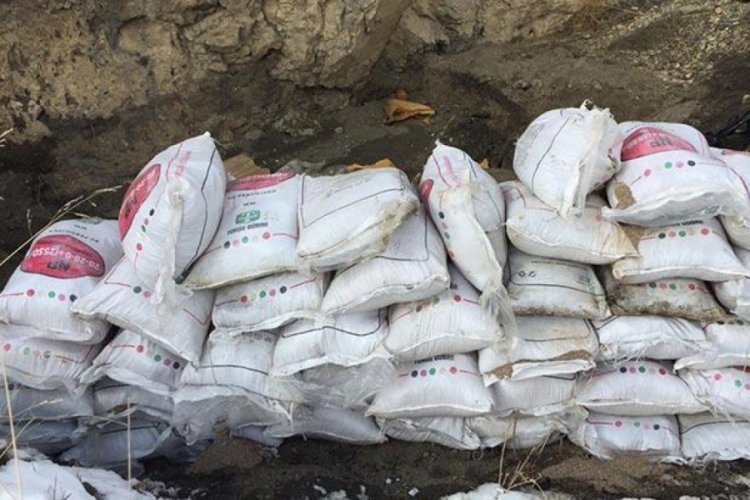 PKK'ya ağır darbe! 2 ton ele ge&ccedil;irildi