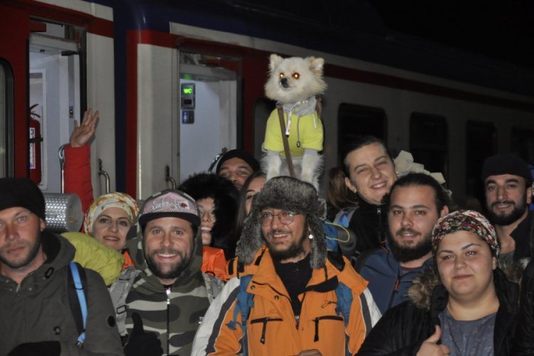 81 ilden 180 kişi katıldı! 24 saatlik 'Sevgi yolculuğu'