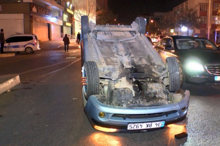 Kontrolden &ccedil;ıkan otomobil takla attı