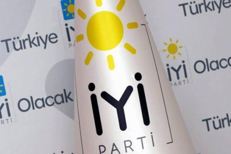 İYİ Parti'den Uşak Belediyesi hakkında su&ccedil; duyurusu