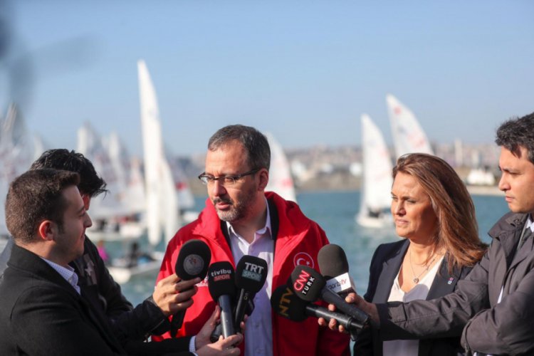 "&Uuml;lkemiz, spor &uuml;lkesi olma yolunda &ccedil;ok hızlı bir şekilde ilerliyor"