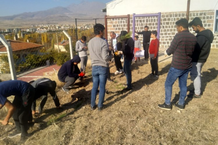 &Uuml;lk&uuml; Ocakları 2 Yılda 125 Bin Fidan Dikti