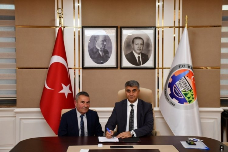 "Zihindeki Engeli Sporla Aşalım" projesi i&ccedil;in imza t&ouml;reni