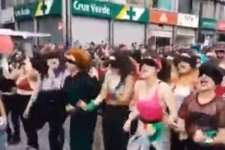 Şili'de feministlerin başlattığı dans g&ouml;steresi T&uuml;rkiye'de