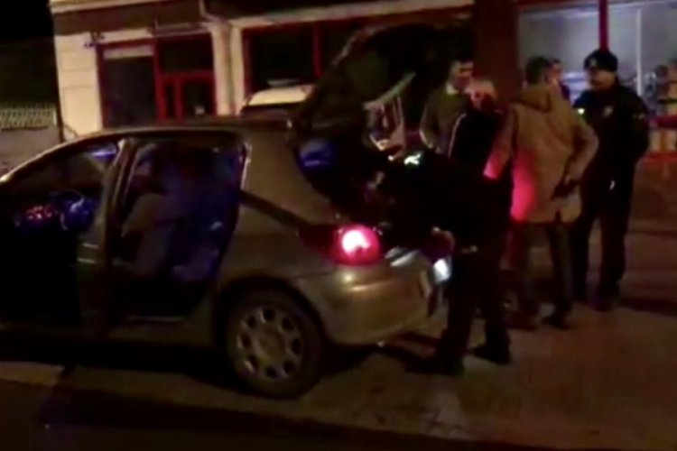 Sakarya polisinden eğlence mekanlarına baskın