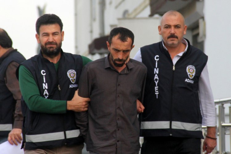 Annesini vahşice &ouml;ld&uuml;rd&uuml;ğ&uuml; ileri s&uuml;r&uuml;len uyuşturucu bağımlısı tutuklandı