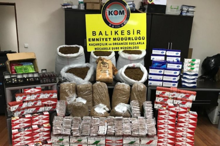 327 aranan şahıs yakalandı, 140 silah ve 20 milyonluk ka&ccedil;ak mal ele ge&ccedil;irildi