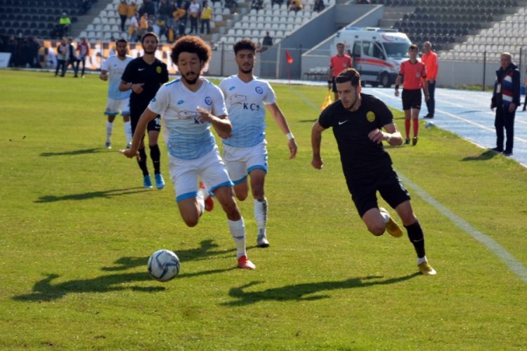 Aliağaspor FK deplasmanda 3 puanı kaptı