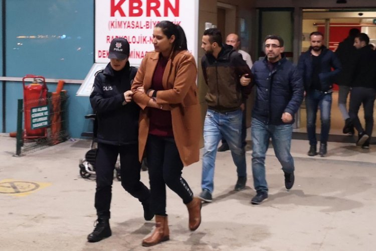 Bursa'da Faslı gencin &ouml;l&uuml;m&uuml;yle ilgili g&ouml;zaltına alınan 3 arkadaşı serbest