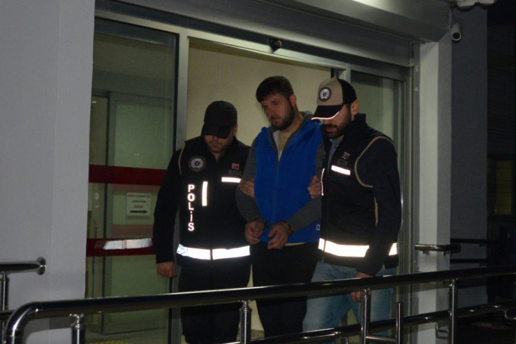 Akaryakıt ka&ccedil;ak&ccedil;ılarına operasyon: 6 g&ouml;zaltı