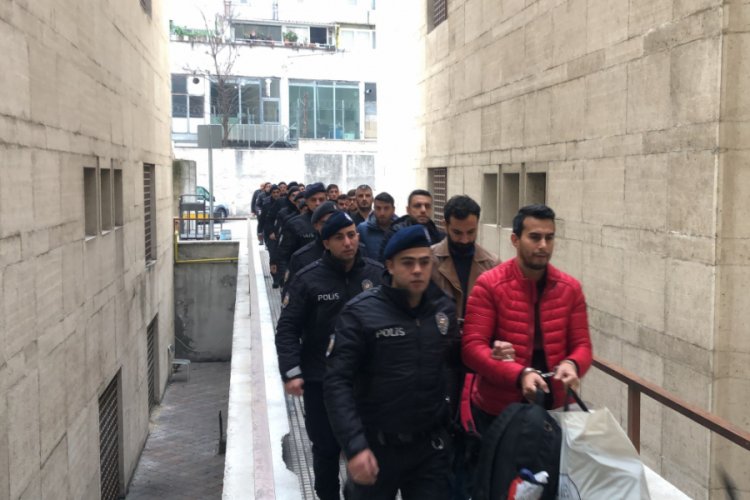Bursa'da TSK i&ccedil;ine sızan FET&Ouml;'c&uuml;ler adliyede