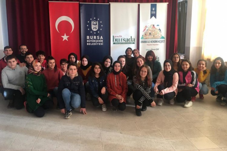 Bursa'da 'Drama ile Kendini Keşfet' semineri başladı