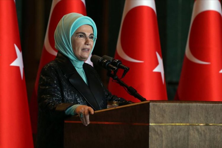 Emine Erdoğan: Kalplerdeki engelleri aşabilirsek fiziki engelleri de hafifletebiliriz