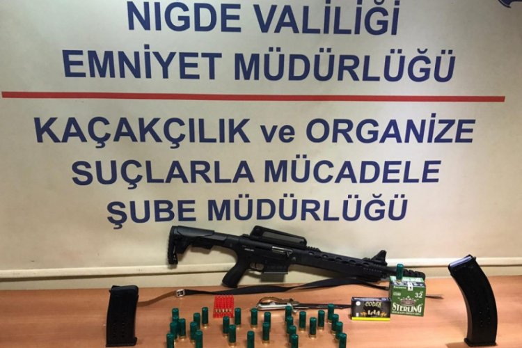Eğlence merkezinde silah ele ge&ccedil;irildi