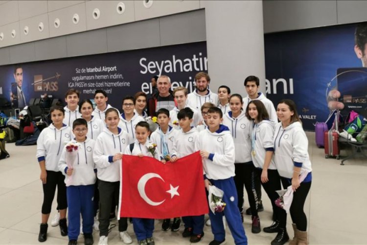 Paletli y&uuml;zmede T&uuml;rkiye'ye 11 madalya