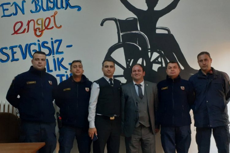 Jandarmadan anlamlı ziyaret