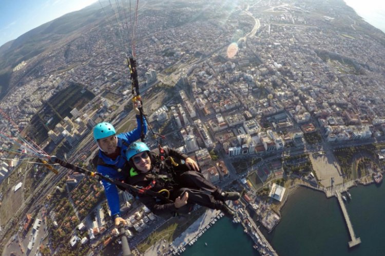 Ortopedik engelli İlker'in u&ccedil;ma hayali ger&ccedil;ek oldu