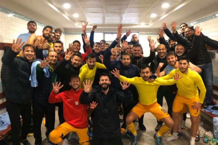 Talasg&uuml;c&uuml; Belediyespor i&ccedil; saha k&acirc;busunu geride bıraktı