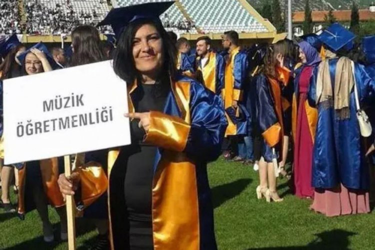 Temizlik iş&ccedil;isi olarak girdiği &uuml;niversiteden &ouml;ğretmen olarak mezun oldu