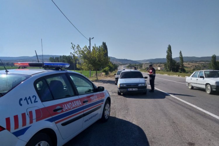 Jandarma 1 ayda 986 ş&uuml;pheliyi yakaladı