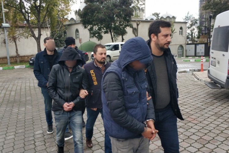 Yasa dışı bahis operasyonu: 3 g&ouml;zaltı
