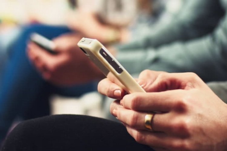 Bu uygulamalar telefonunuza vir&uuml;s sa&ccedil;ıyor!