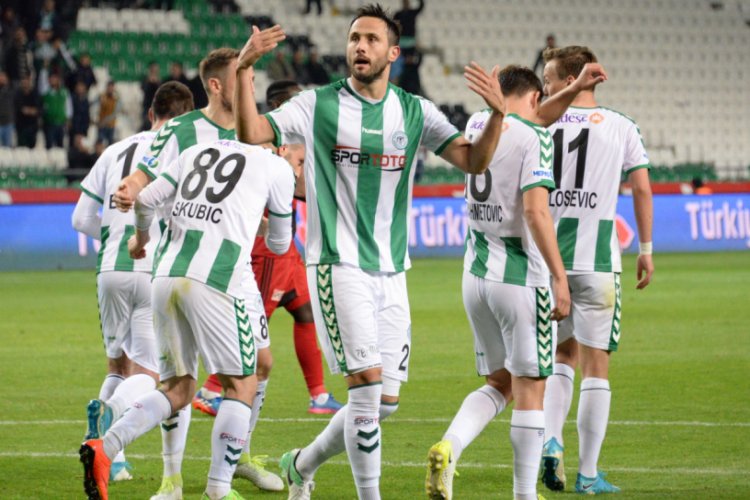 'Savunma bakanı' yeniden Konyaspor'a d&ouml;nmek istiyor