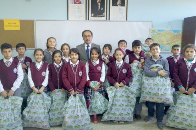 Şehit kızının okuduğu okuldan anlamlı yardım
