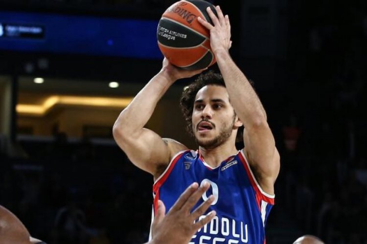 Anadolu Efes, liderliğini korumak i&ccedil;in sahaya &ccedil;ıkıyor