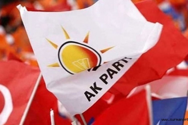 4 il&ccedil;ede AK Parti İl&ccedil;e Başkanları istifa etti