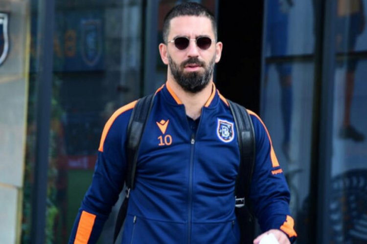Arda Turan: Boş kağıda imza atarım!