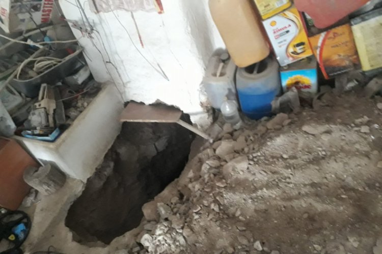 72 yaşındaki ş&uuml;phelinin evinde Bizans-Roma d&ouml;nemine ait sikke &ccedil;ıktı