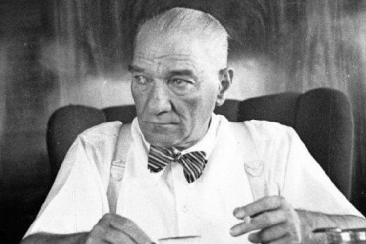 Alman kanalı Atat&uuml;rk'&uuml; Hitler'e benzetti