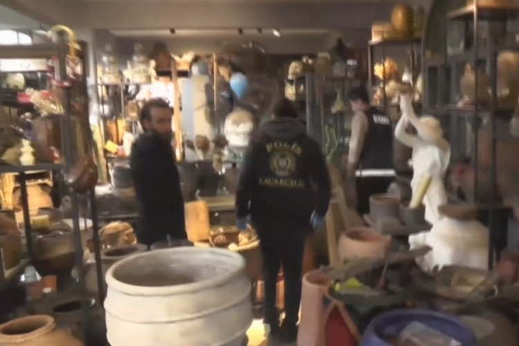 4 bin yıllık ana tanrı&ccedil;a heykelciği ele ge&ccedil;irildi