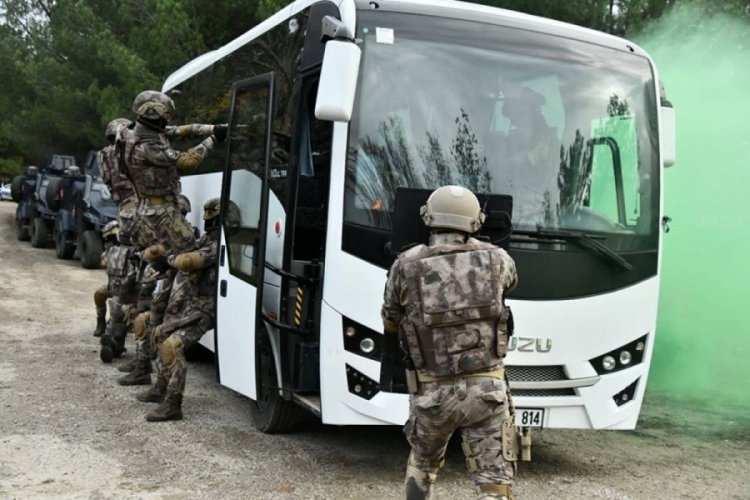 &Ouml;zel harekattan nefes kesen tatbikat