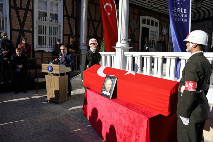Bursa B&uuml;y&uuml;kşehir Belediyesi'nin ilk başkanı toprağa verildi